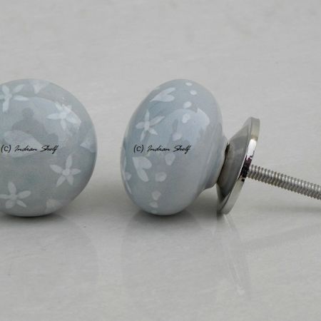Grey Heart Flat Knob (1)